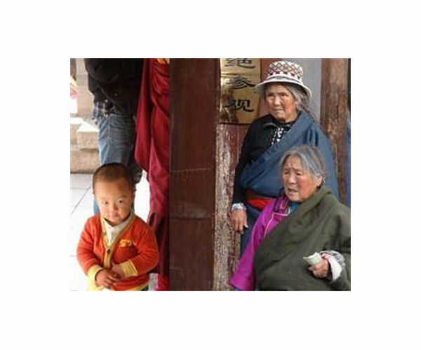 Expertos de la ONU alarmados por la 'asimilación forzada' de niños en el Tíbet