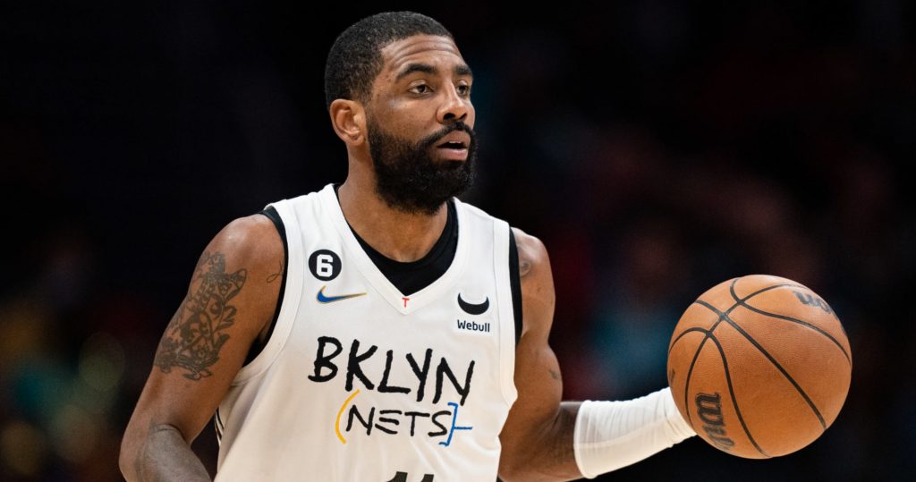 Rumores de los Lakers: Kyrie Irving atraerá un interés 'fuerte' en la temporada baja después del intercambio de Mavs