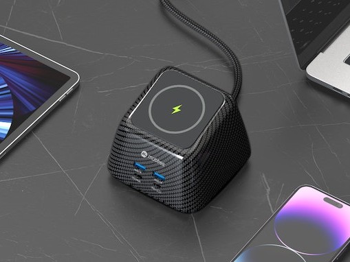 Mobfree SuperDock 9-in-1 gadget con salida de 110 W es crowdfunding