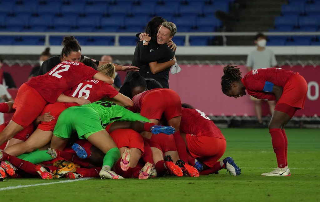 Selección femenina de Canadá en huelga por recortes presupuestarios