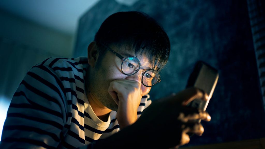 Teléfonos plegables y cámaras digitales: la necesidad de dispositivos retro de Gen Z es mucho más sabia de lo que crees