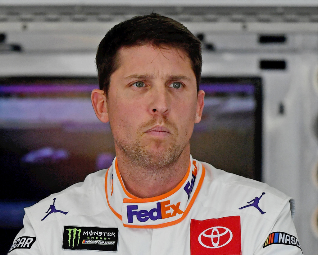 “Enloqueció a tantos equipos”: Denny Hamlin expone el favoritismo de Hendrick Motorsports mientras NASCAR les brinda una oportunidad en la que ningún otro equipo tuvo algo que decir