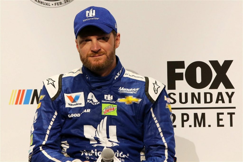 “Fue la cosa más bonita que jamás había visto”: Hendrick Motorsports todavía se aferra a una ficha clásica de Brilliance de Dale Earnhardt Jr. Desencadena nostalgia entre los fanáticos de NASCAR