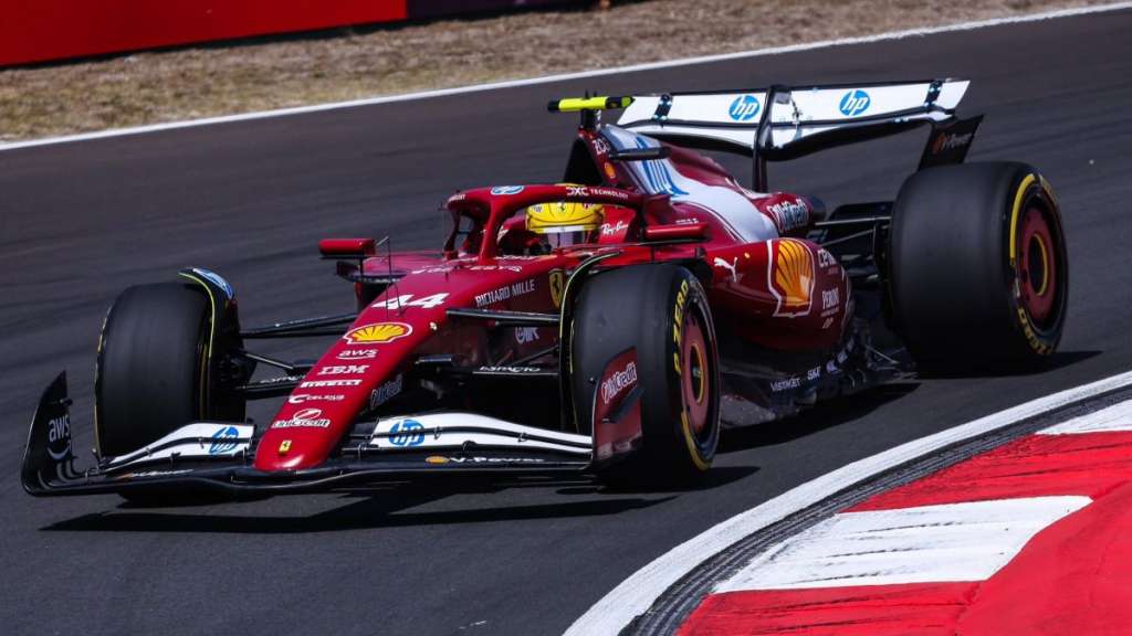 Resultados Libres 1 Y Clasificación Sprint GP de China de F1: Ni Sainz Ni Alonso Tienen Su Día, Hamilton en Pole
