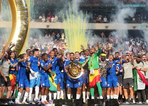 Cum arătat anul sportiv 2025: de la rivalitatea dintre Alcaraz și Sinner până la finalul “nebun” de sezon în F1 și la Liga Campionilor câștigată del PSG